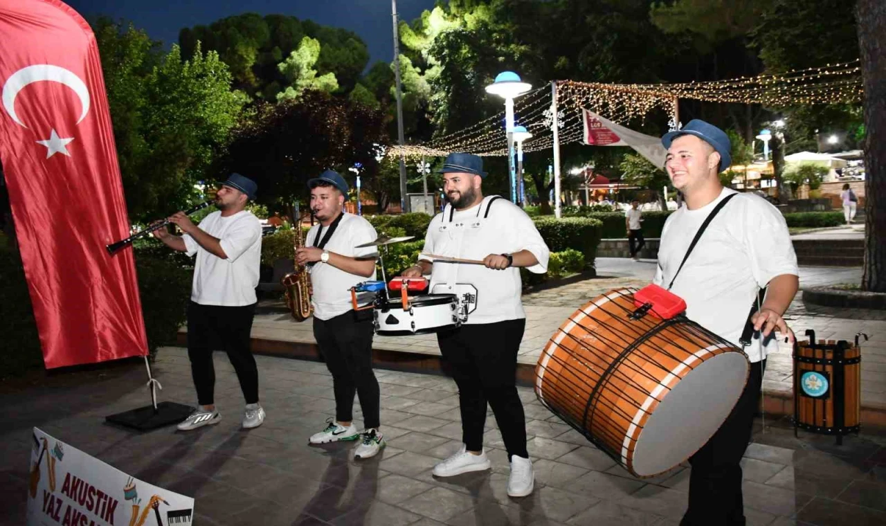 Manisa’da ‘Akustik Yaz Akşamları’ başladı | Karapınar MEDYA-Karapınar HABER