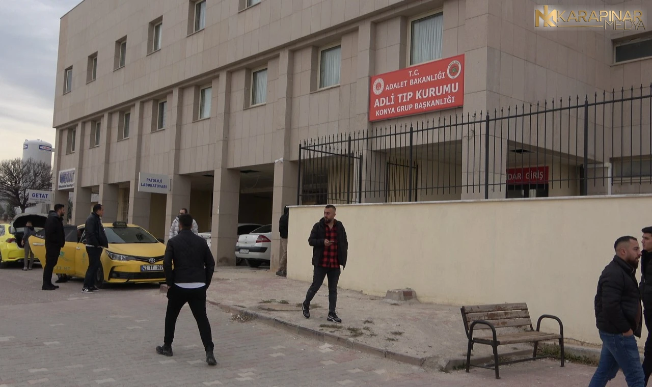 Harçlığını çıkarmak için taksicilik yapıyordu bıçaklanarak öldürüldü