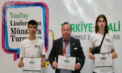 Eskişehir Fatih Fen Lisesi, ‘Yeşilay Türkiye Münazara Şampiyonası’ finalinde Eskişehir’i başarıyla temsil etti