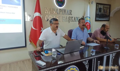 KARAPINAR ZİRAAT ODASI YENİ DESTEKLEME MODELİ İLE İLGİLİ BİLGİLENDİRME TOPLANTISI DÜZENLEDİ.