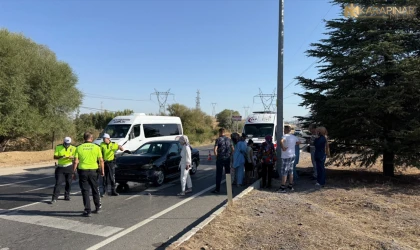 Konya'da iki otomobilin çarpışması sonucu 4 kişi yaralandı