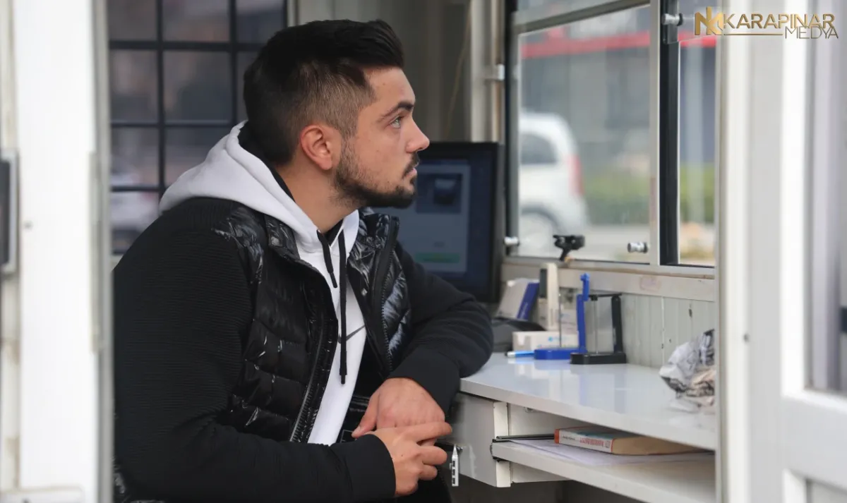 Doktor ve babasının 30 liralık otopark kavgası kamerada