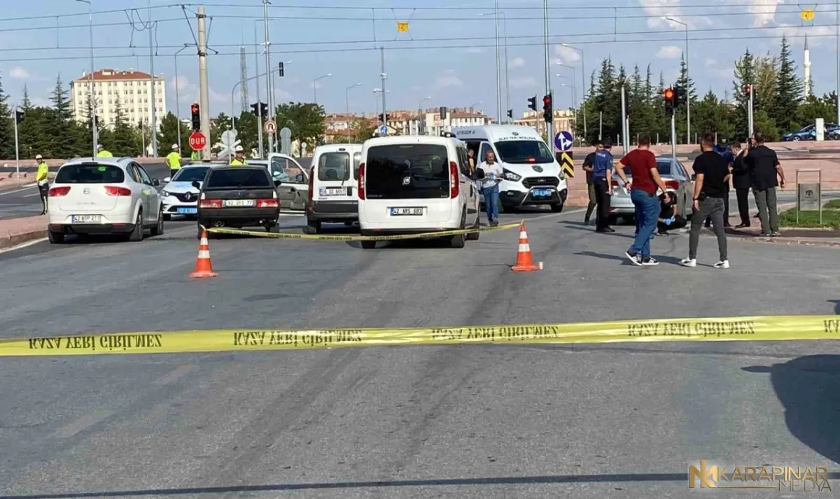 Konya'da polislerin silahlı saldırıya uğradığı anlar kameraya yansıdı